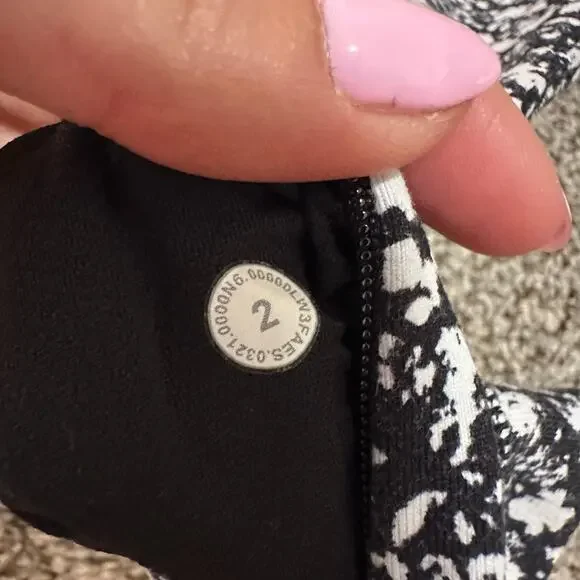 LULULEMON Women's Its Rulu Run Half-Zip Size 2 In Venture Floral Alpine White - Picture 3 of 12